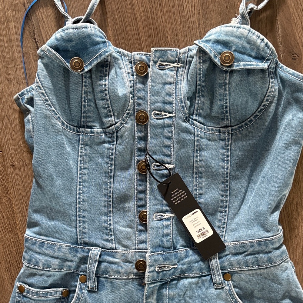 Fashion Nova Light Blue Denim Overalls - Picture 2 of 5